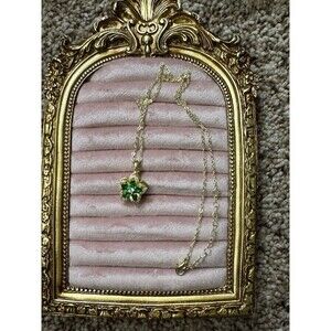 Gold Tone Green Flower  Four leaf clover Pendant Necklace Spinning Fidget